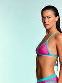 Top bikini donna da mare Tahiti L02TA - Fucsia fluo, dettaglio indossato