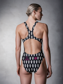 Costume intero donna da allenamento PINUP 517P - Eterna: vista posteriore indossato