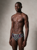 Slip da nuoto uomo da allenamento H2OTTO 416H - Eterna: vista frontale indossato